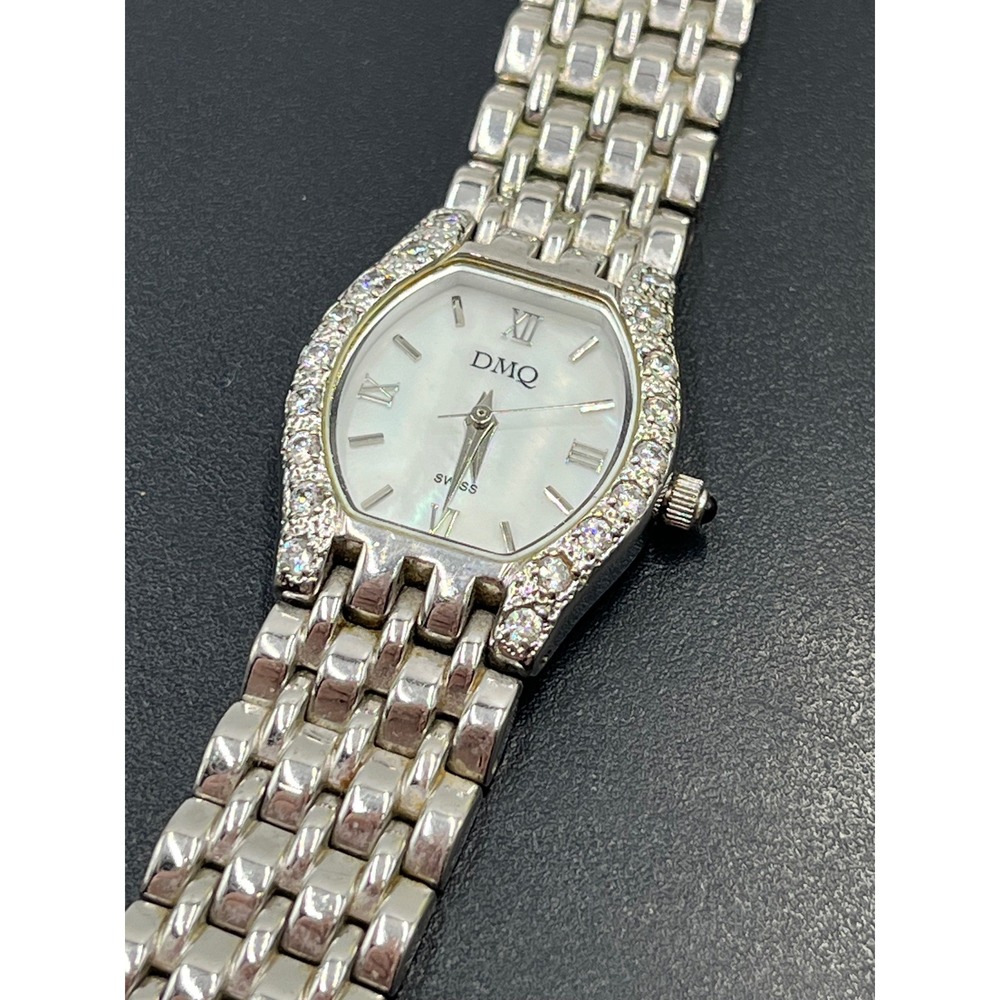 DMQ Diamonique MOP Crystal Accent Roman Numerals Sillver Tone Watch DQ/4018-19.‎ - Picture 3 of 11